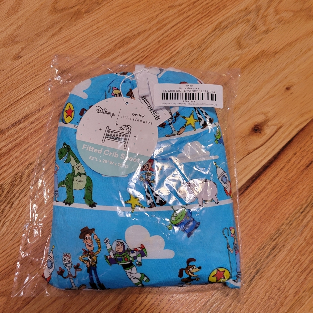 NIB Little Sleepies Disney & Pixar Toy Story Pals Fitted Crib Sheet - Picture 4 of 6